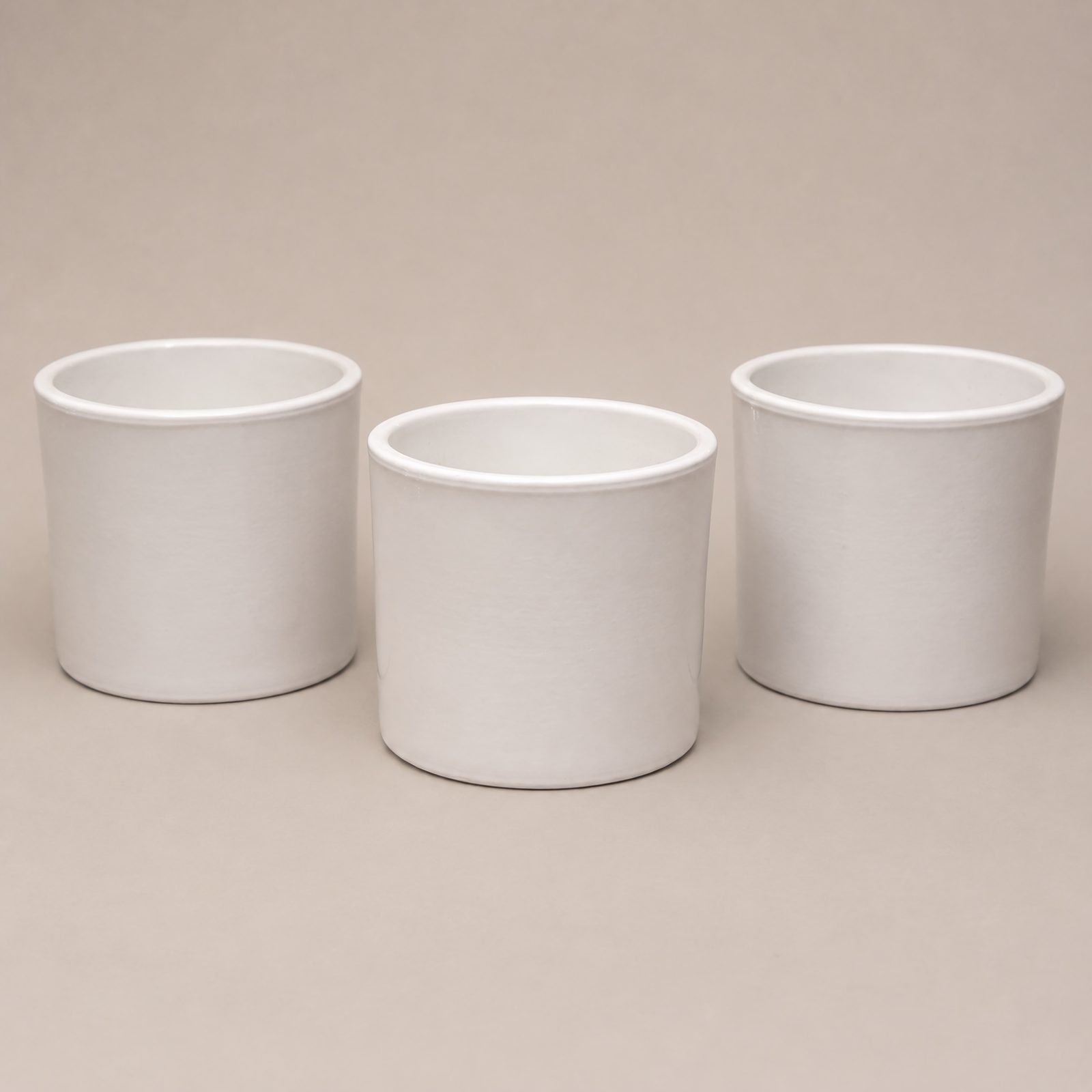 Set de 3 Macetas Blancas Cilíndricas — Cerámica